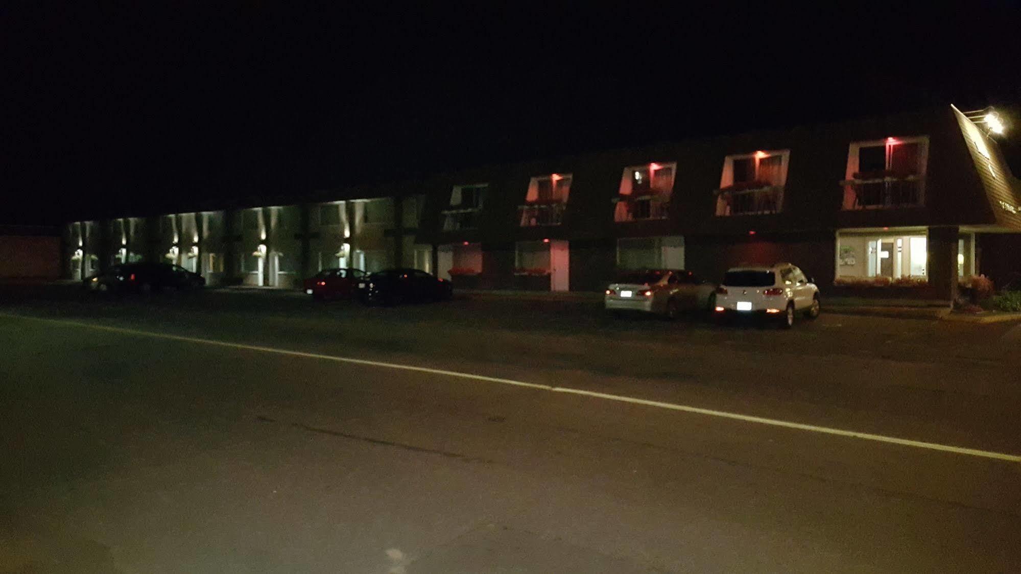 Hotel Motel Penn-Mass Trois-Rivières 外观 照片