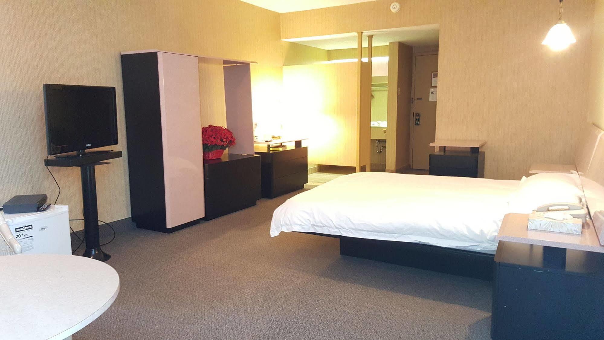 Hotel Motel Penn-Mass Trois-Rivières 外观 照片
