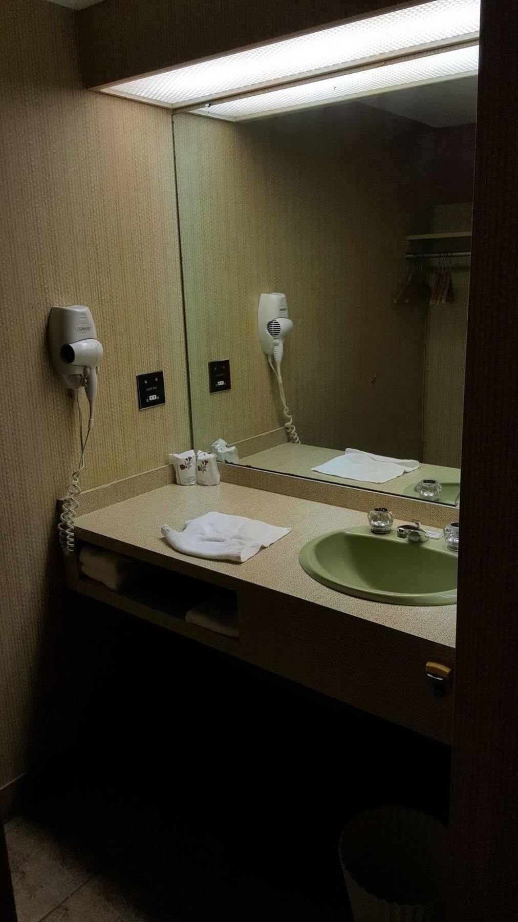 Hotel Motel Penn-Mass Trois-Rivières 外观 照片