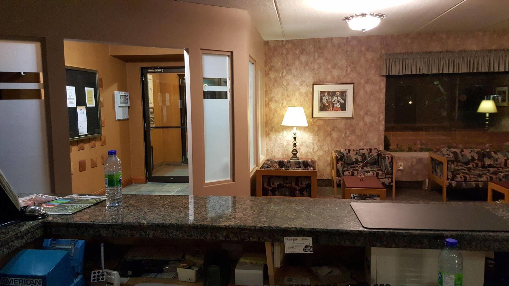 Hotel Motel Penn-Mass Trois-Rivières 外观 照片